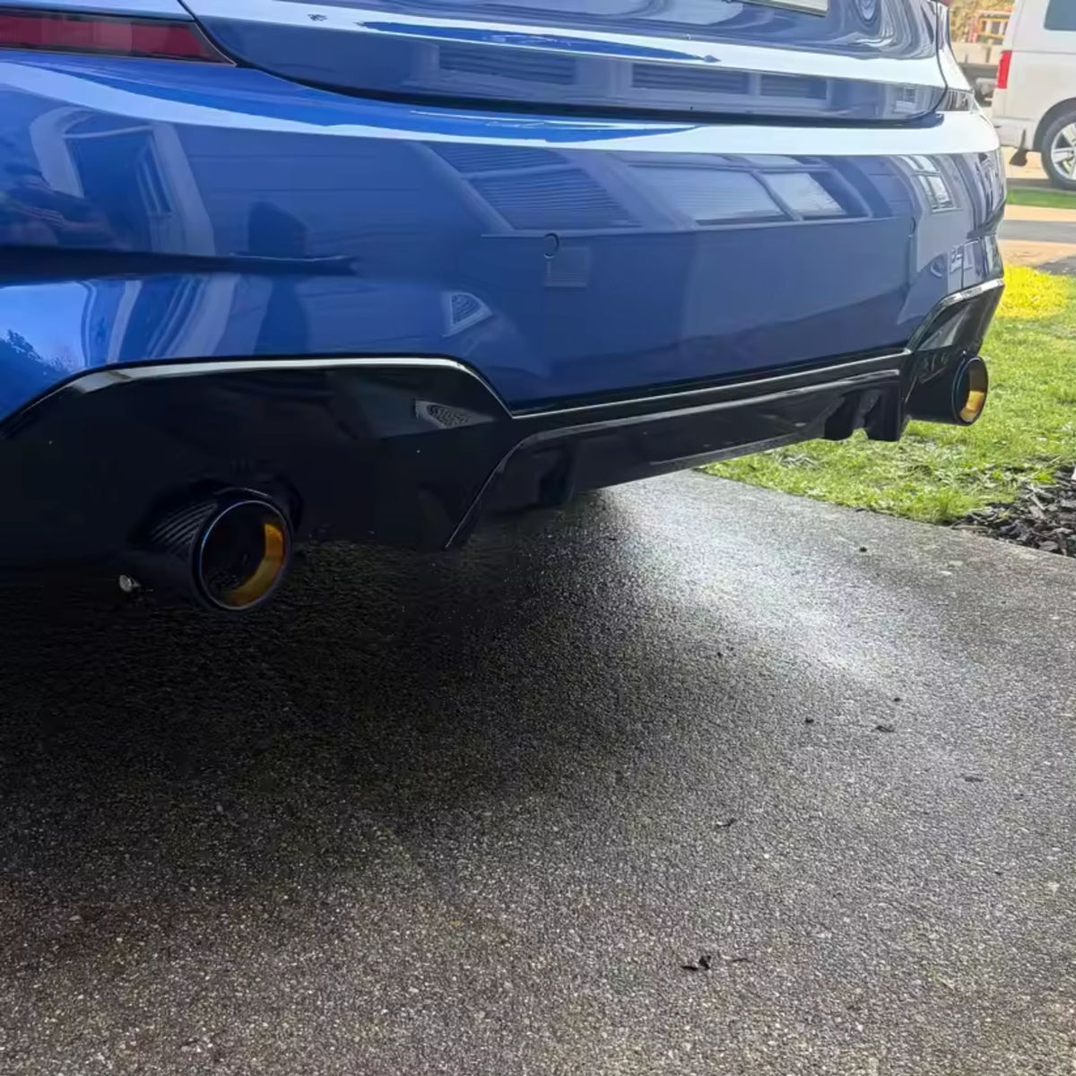 BMW 2 Series G42 | 225i/230i/216i/220i Carbon Exhaust Tips